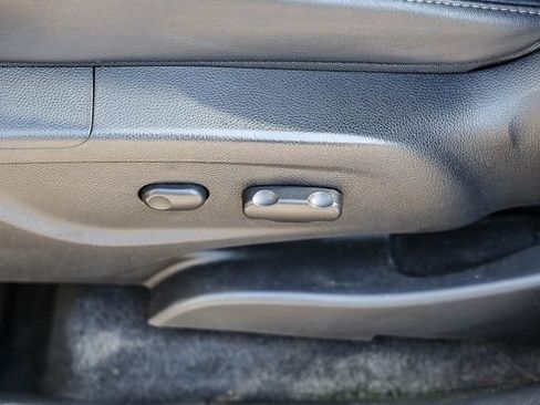 Used 2018 Buick Encore Preferred image 25