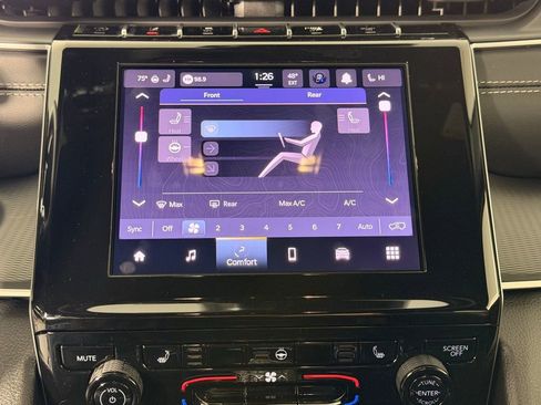 New 2025 Jeep Grand Cherokee L Laredo AWD/4WD image 17