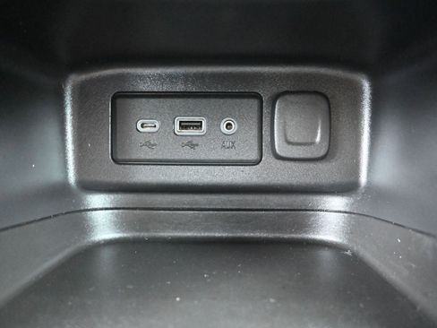 Certified 2023 Chevrolet Equinox RS image 19