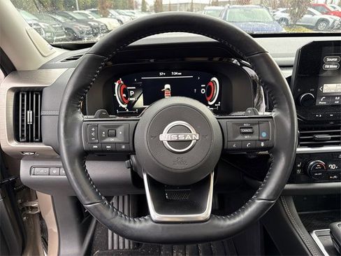 Used 2023 Nissan Pathfinder Platinum w/ Lighting Package (N93) image 24