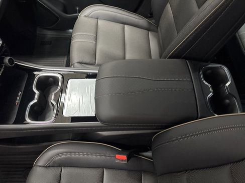 New 2026 Chevrolet Traverse High Country w/ LPO, Floor Liner Package image 16