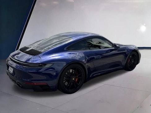 Used 2022 Porsche 911 Carrera GTS w/ Premium Package RWD image 2