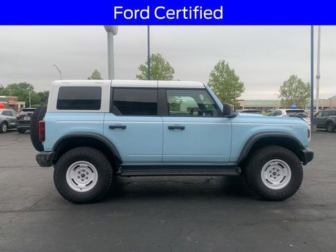 Certified 2025 Ford Bronco Heritage Edition AWD/4WD image 3