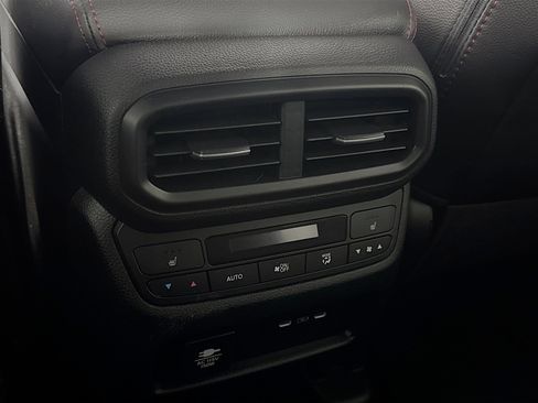 Certified 2024 Honda Passport Black Edition image 26