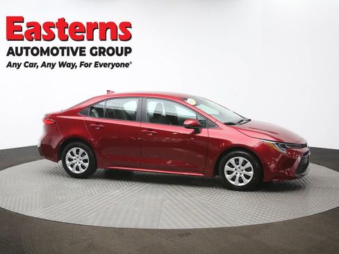 Used 2025 Toyota Corolla LE FWD image 46