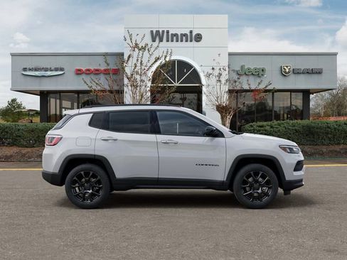 New 2026 Jeep Compass Latitude AWD/4WD image 21