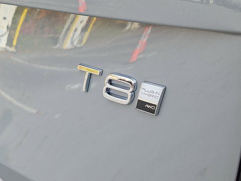 New 2026 Volvo XC90 T8 Plus image 4