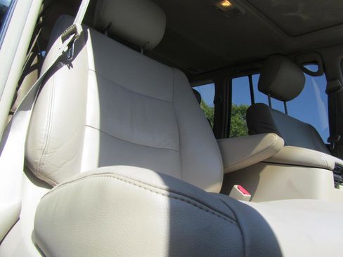 Used 1999 Toyota Land Cruiser AWD/4WD image 22