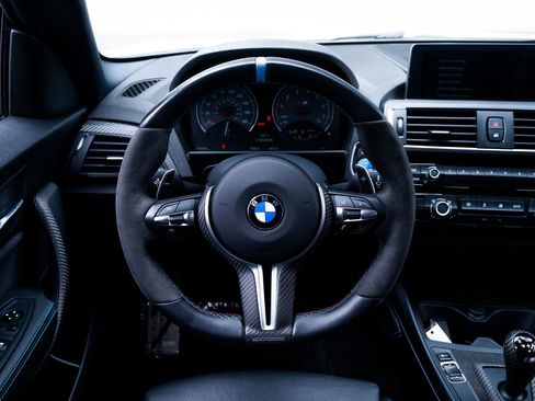 Used 2017 BMW M2 RWD image 15