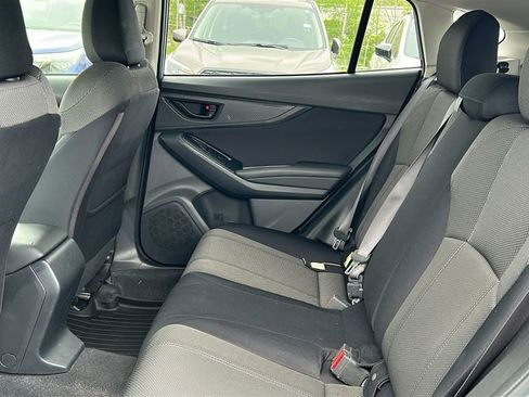 Used 2019 Subaru Crosstrek 2.0i AWD/4WD image 21
