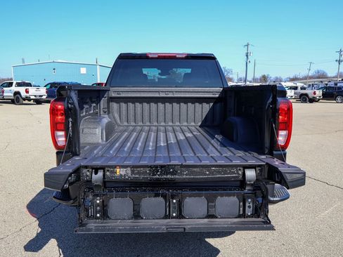 New 2026 GMC Sierra 1500 Pro w/ Graphite Edition image 5