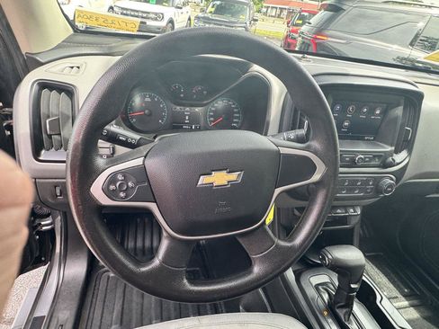 Used 2021 Chevrolet Colorado W/T w/ Custom Special Edition AWD/4WD image 19