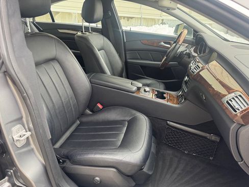 Used 2014 Mercedes-Benz CLS 550 image 32