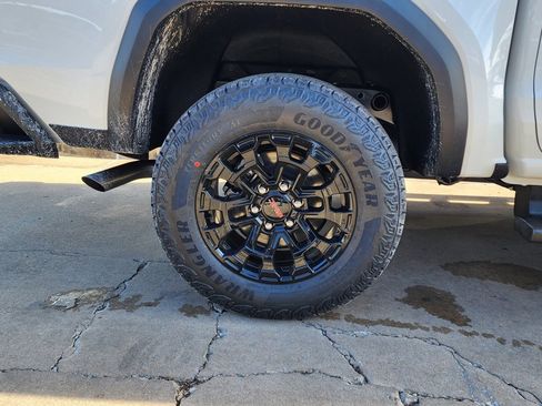 New 2026 GMC Canyon Elevation w/ Convenience Package image 50