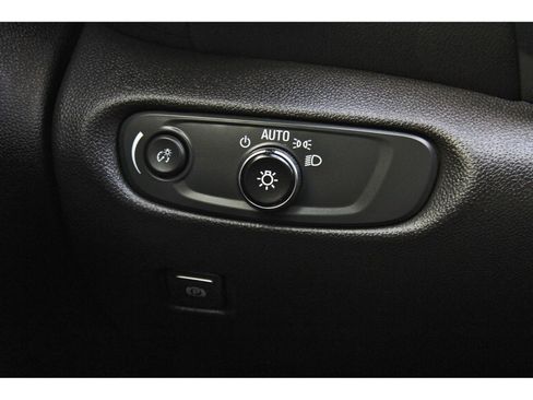 Used 2023 Chevrolet Blazer RS w/ Enhanced Convenience Package image 22