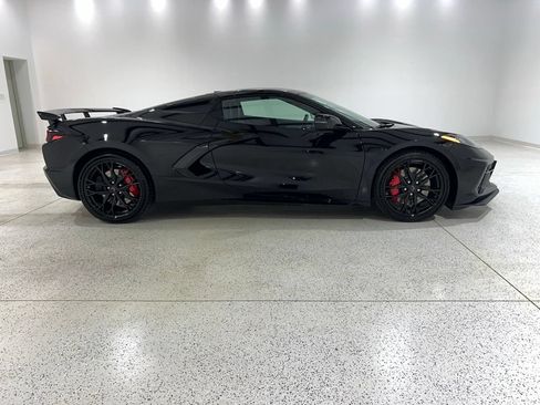 New 2027 Chevrolet Corvette Stingray Convertible w/ Z51 Performance Package RWD image 6