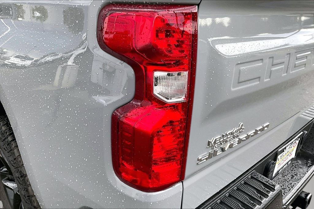 Certified 2025 Chevrolet Silverado 1500 Custom Trail Boss AWD/4WD image 24