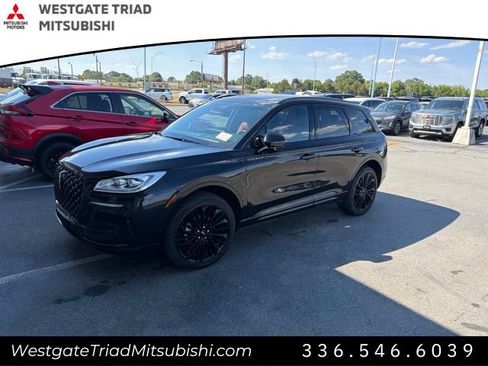 Used 2024 Lincoln Corsair Reserve w/ Equipment Group 201A AWD/4WD image 3