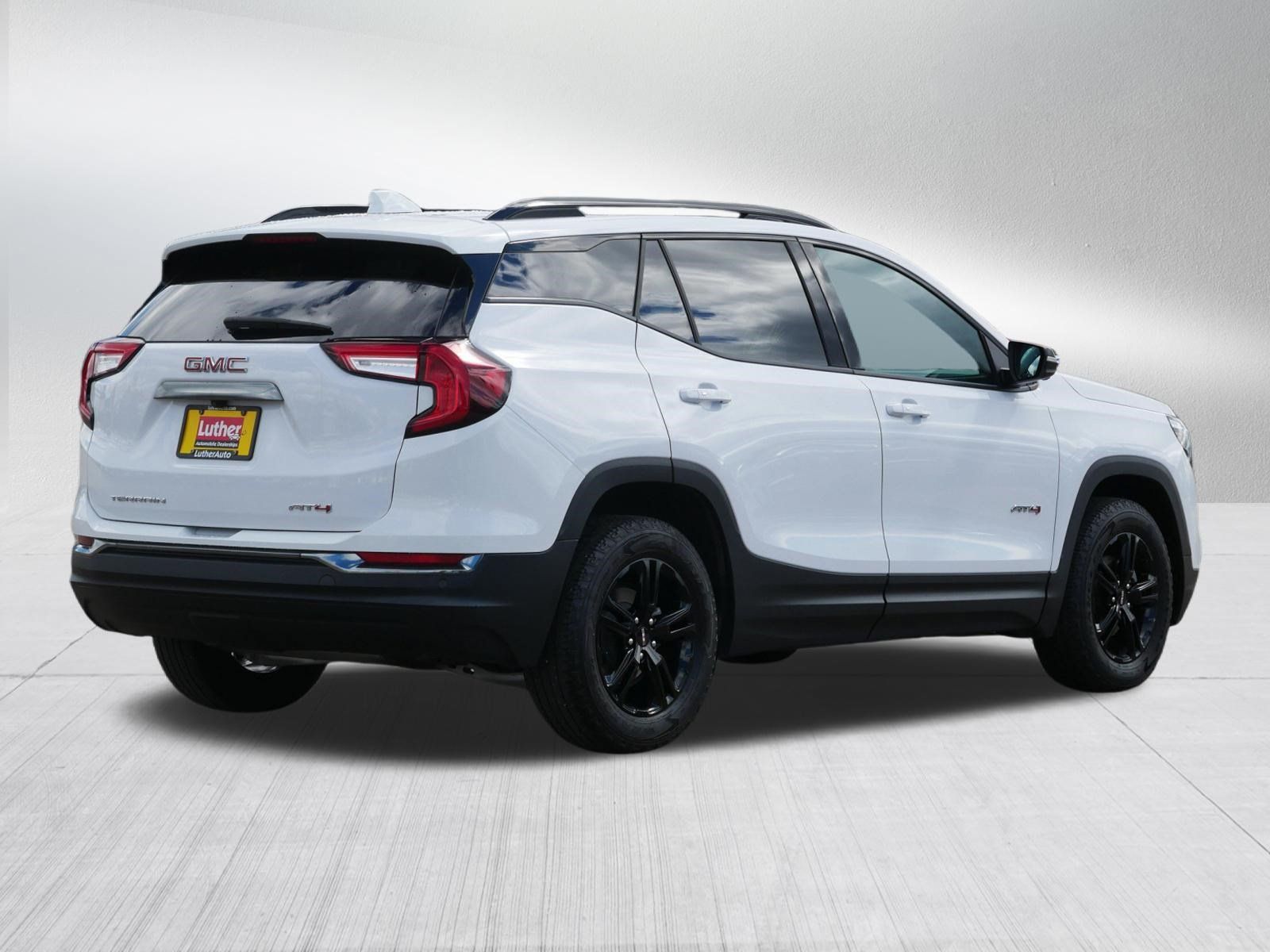 Used 2023 GMC Terrain AT4 w/ Infotainment Package II AWD/4WD image 7