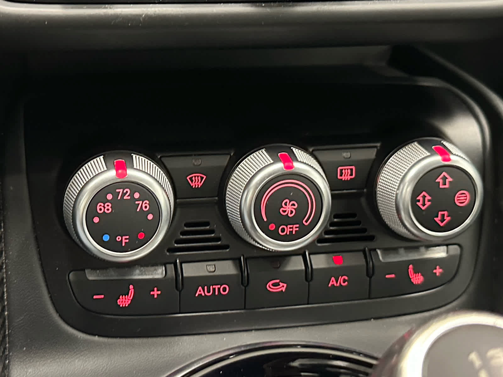 Used 2015 Audi R8 V8 AWD/4WD image 24