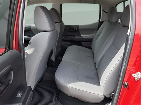 Used 2022 Toyota Tacoma SR w/ SR Convenience Package RWD image 10