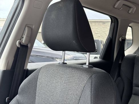 Used 2025 Nissan Rogue SV AWD/4WD image 24
