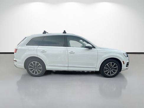 Used 2019 Audi Q7 3.0T Premium Plus AWD/4WD image 2