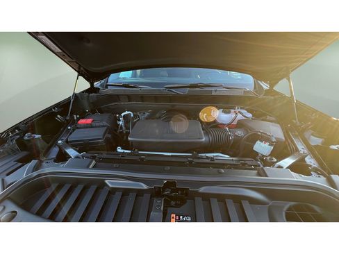 New 2026 Chevrolet Silverado 1500 LT image 32