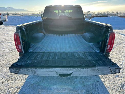 Used 2022 GMC Sierra 2500 Denali image 14