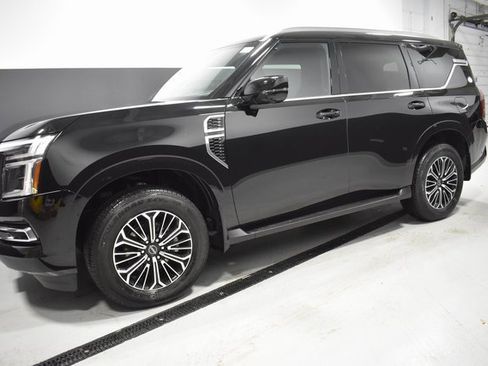 New 2026 Nissan Armada SL w/ Captain's Chari Seat Package image 2