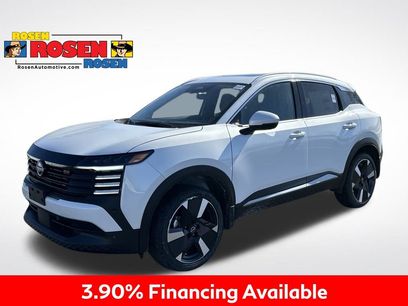 New 2025 Nissan Kicks SR w/ SR Premium Package