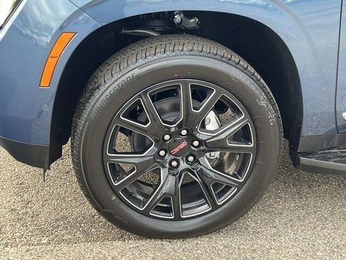 New 2026 GMC Yukon XL Elevation w/ Elevation Premium Package image 10