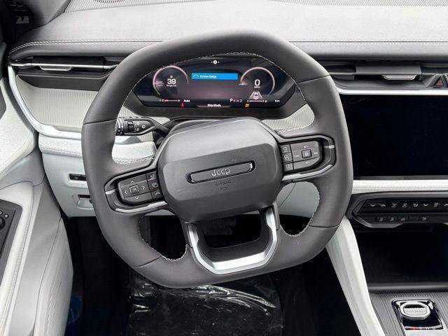 New 2026 Jeep Cherokee Laredo AWD/4WD image 31
