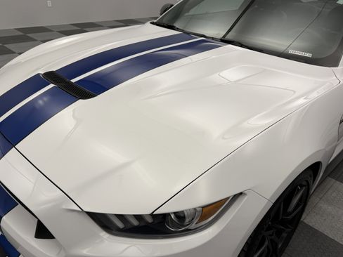 Used 2017 Ford Mustang Shelby GT350 image 34