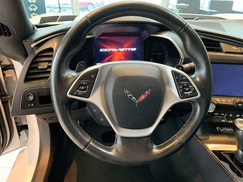 Used 2014 Chevrolet Corvette Stingray Coupe RWD image 11