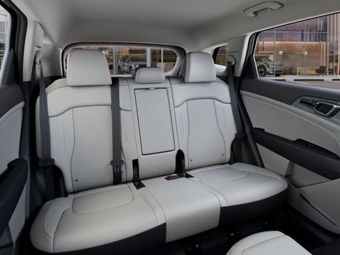 New 2026 Kia Sportage EX FWD image 17