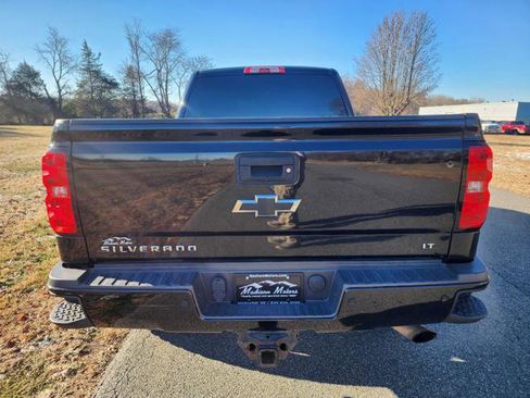 Used 2016 Chevrolet Silverado 2500 LT w/ Midnight Edition image 7