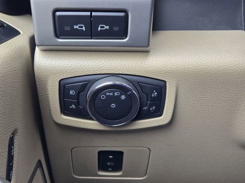 Used 2019 Ford F350 Lariat w/ Tow Technology Bundle image 23