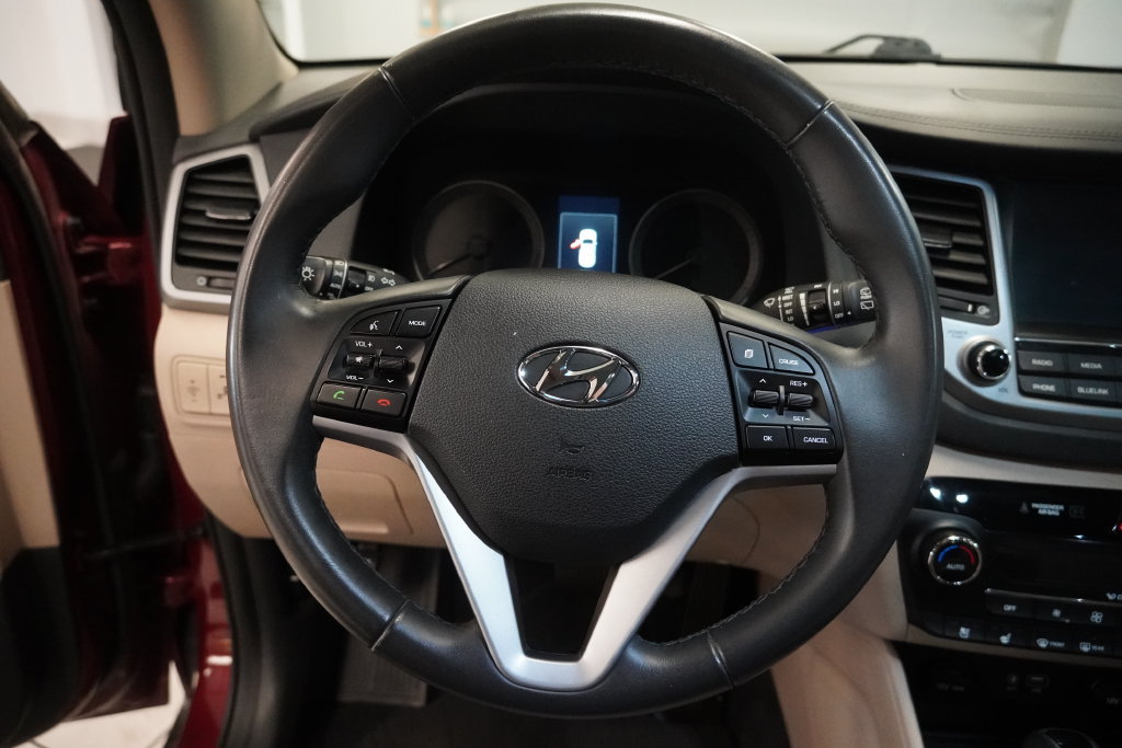 Used 2017 Hyundai Tucson Limited w/ Limited Ultimate Package 03 AWD/4WD image 14