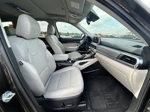 Used 2021 Kia Telluride EX w/ EX Premium Package AWD/4WD image 12