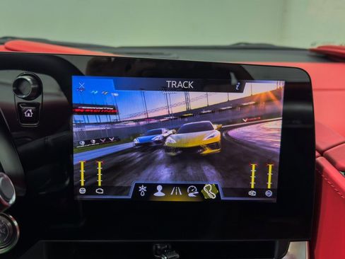 Used 2024 Chevrolet Corvette Stingray Premium Conv w/ Z51 Performance Package image 48