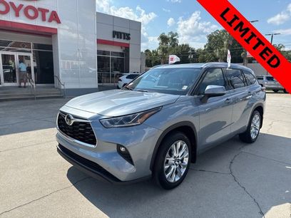 Used 2024 Toyota Highlander Limited