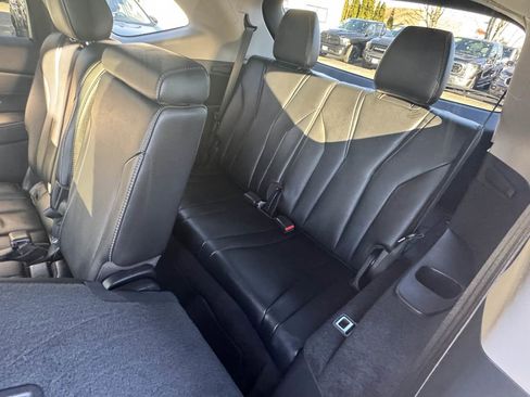Used 2023 Acura MDX SH-AWD w/ Technology Package image 27
