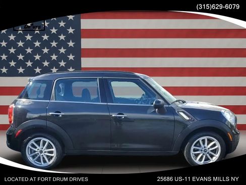 Used 2016 MINI Cooper Countryman S FWD image 4