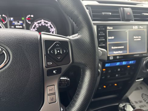 Used 2023 Toyota 4Runner Limited image 22