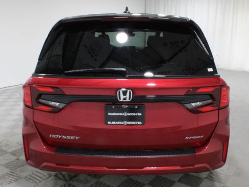 Used 2025 Honda Odyssey Sport-L image 30