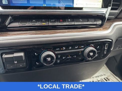 Used 2026 Chevrolet Silverado 1500 LT Trail Boss w/ LPO, Dark Essentials Package AWD/4WD image 14