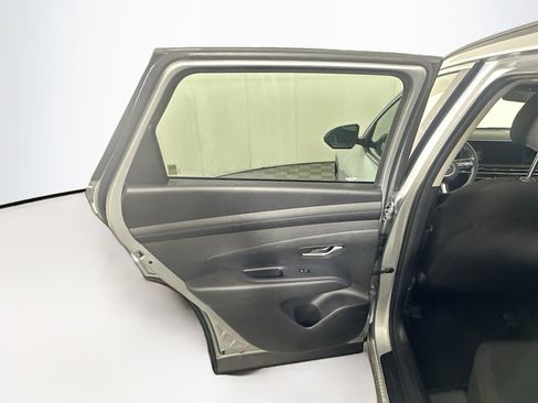 Used 2025 Hyundai Tucson SEL FWD image 26