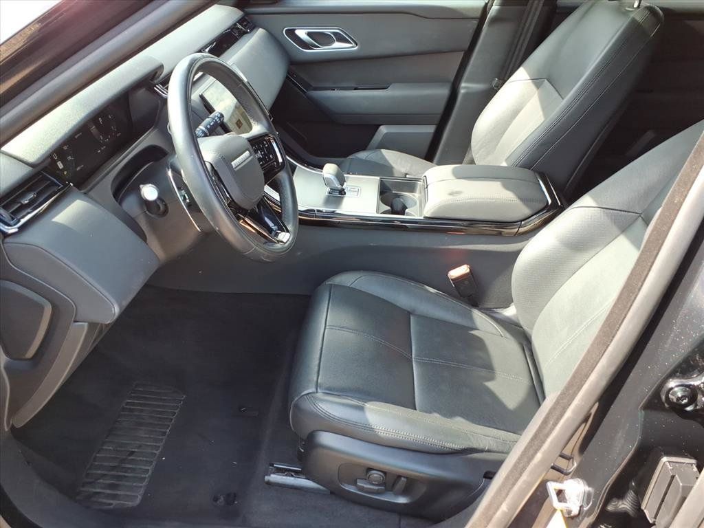 Used 2025 Land Rover Range Rover Velar Dynamic SE AWD/4WD image 11