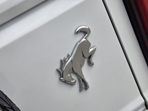 Used 2023 Ford Bronco Outer Banks AWD/4WD image 10